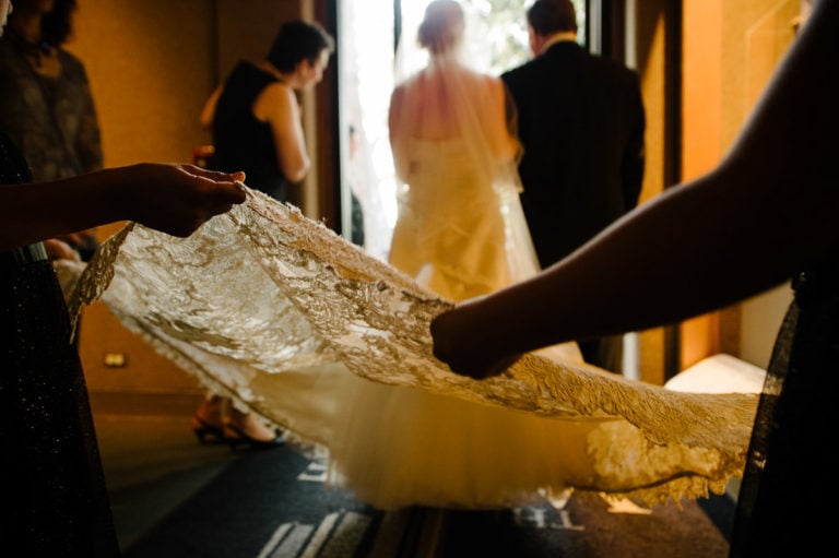 Bride walks down aisle with father at San Antonio Witte Museum