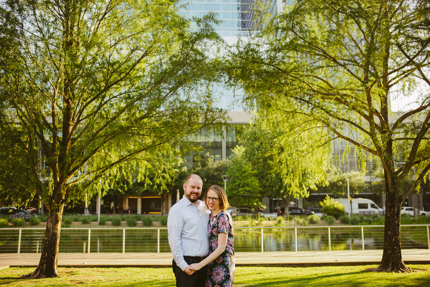Couple engagement session at Discovery Green downtown Houston Philip Thomas Photography