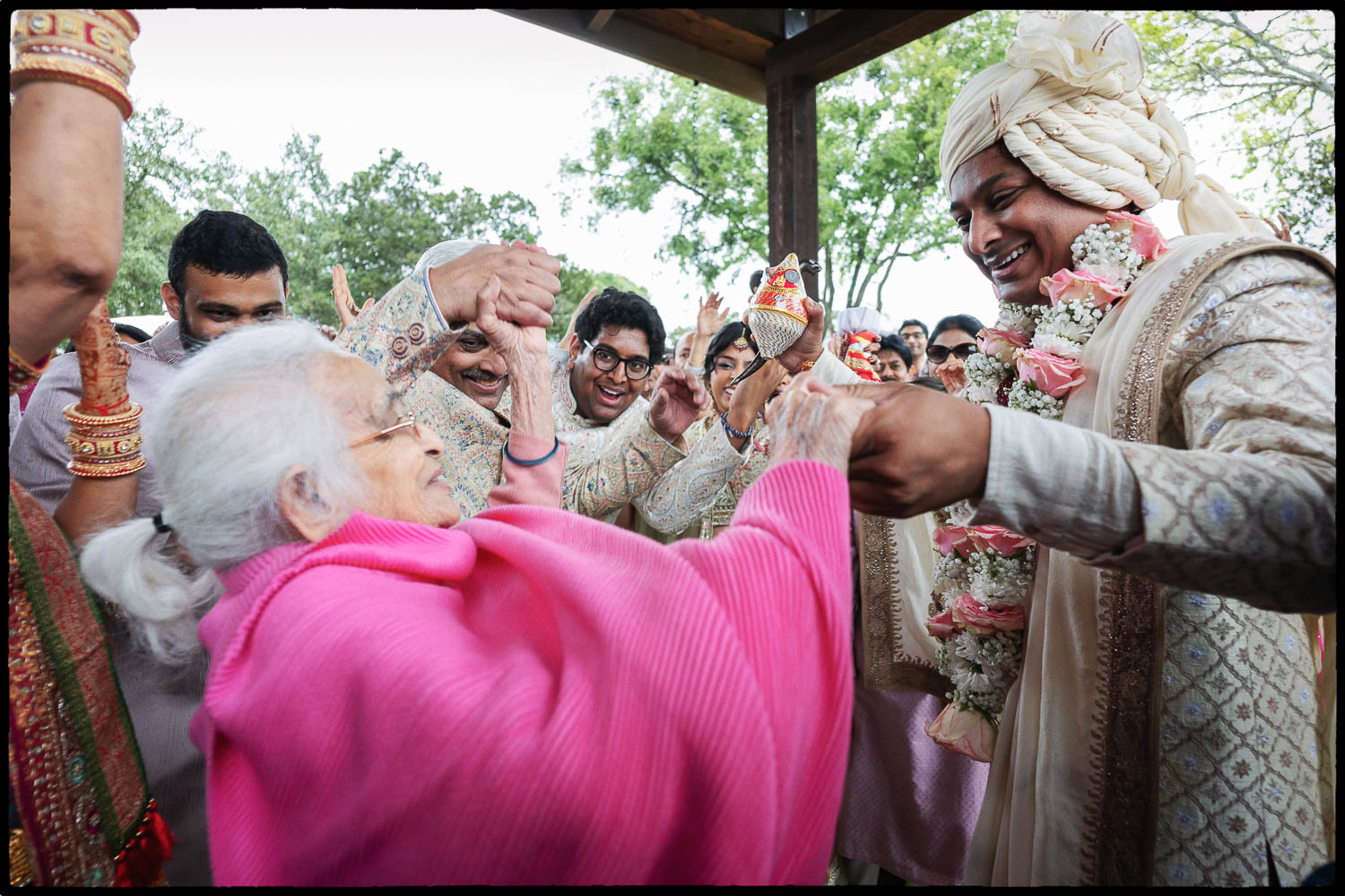 054 The Videre Estate South Asian Wedding in Wimberley Texas Philip Thomas wedding photographer L1080325 Edit