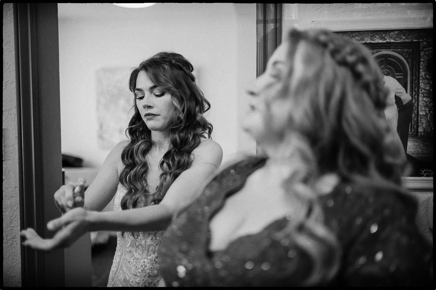 17 Warner + Andrew Stunning Wedding at The Veranda in San Antonio, Texas Philip Thomas wedding photographer L1008441 Edit