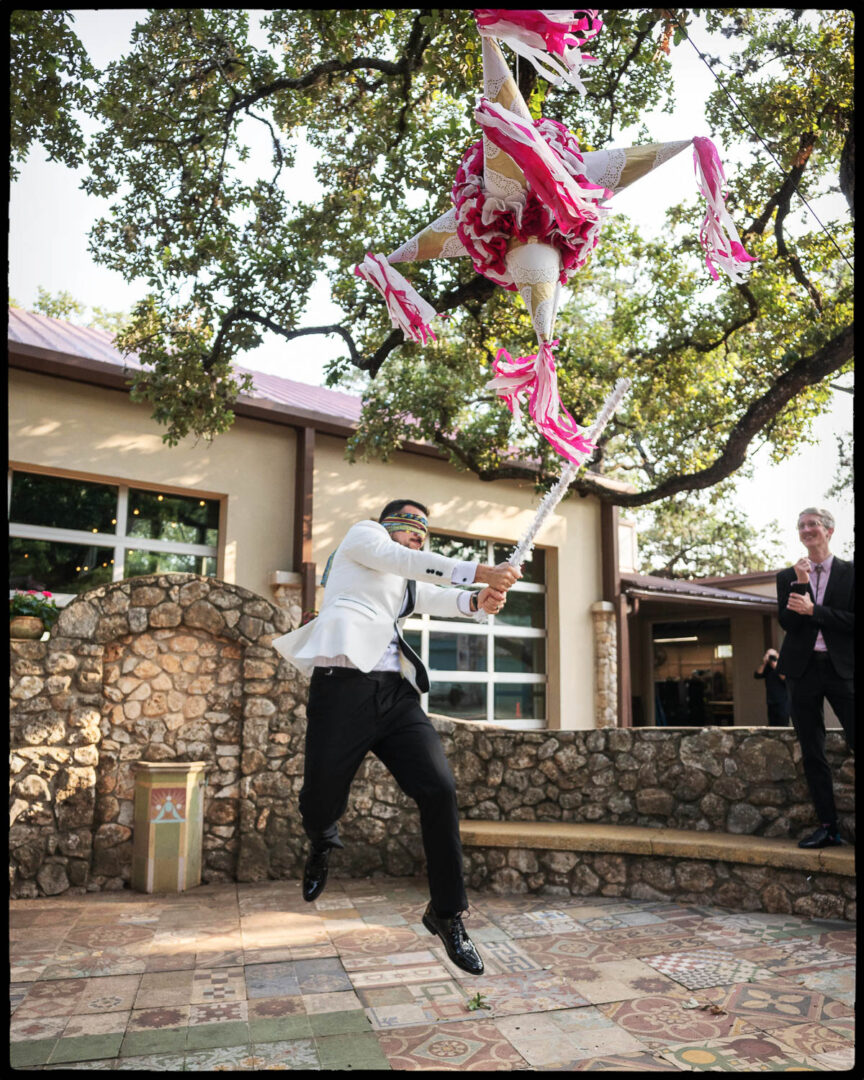 41 Warner + Andrew Stunning Wedding at The Veranda in San Antonio, Texas Philip Thomas wedding photographer L1100796 Edit 2