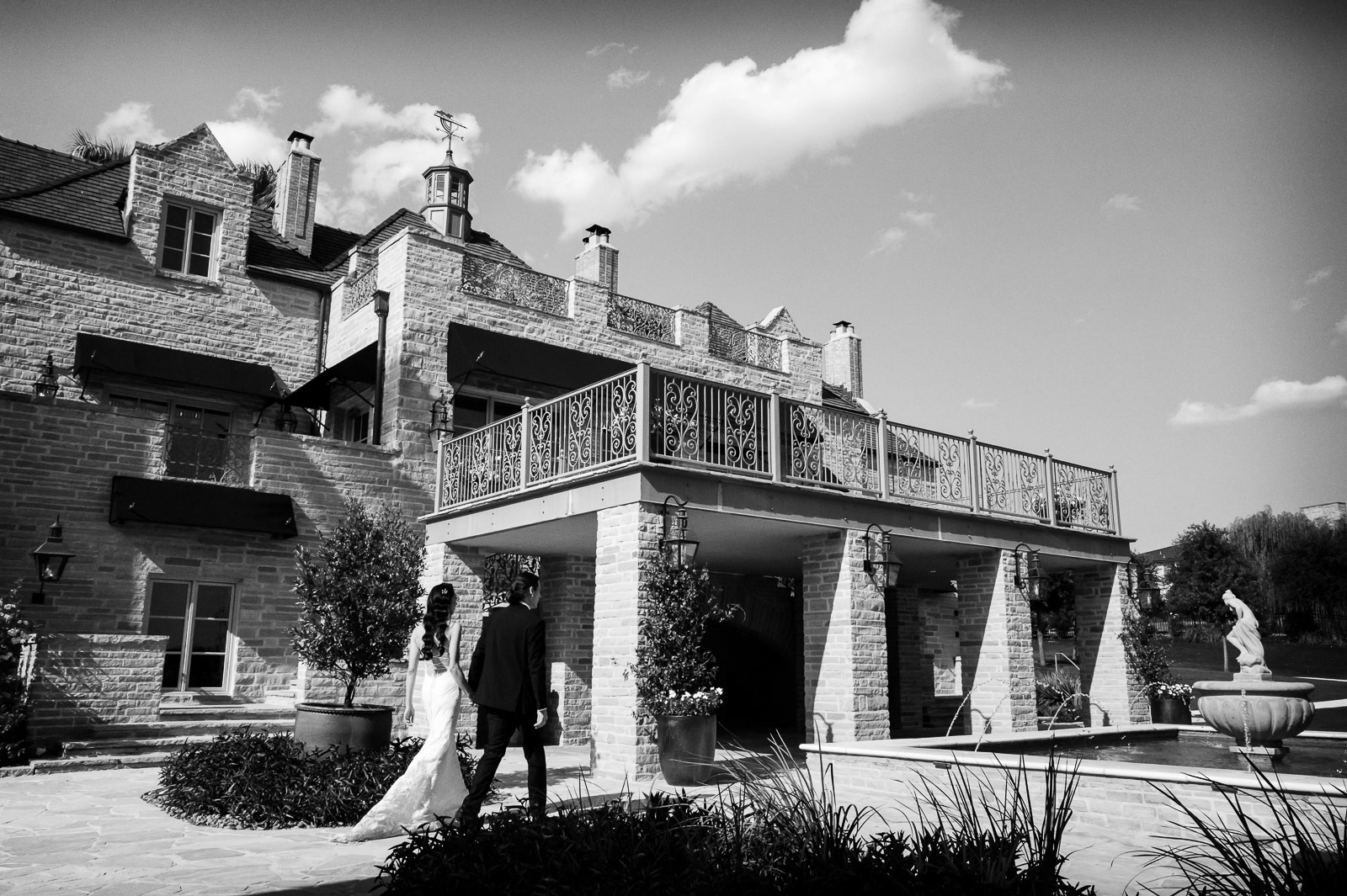 06 The Red Berry Estate Wedding Reception in San Antonio Texas Philip Thomas Photography241 L1000632 Edit