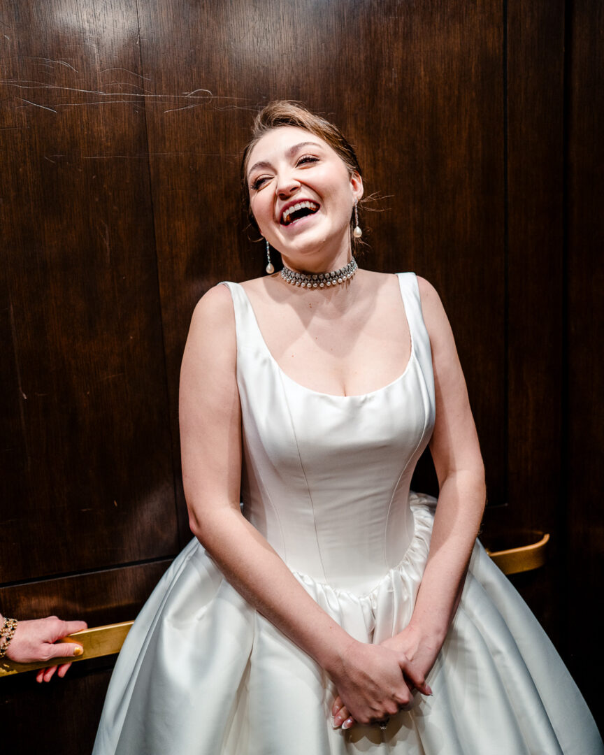 Celina the bride in the St Anthony hotel elevator L1021304