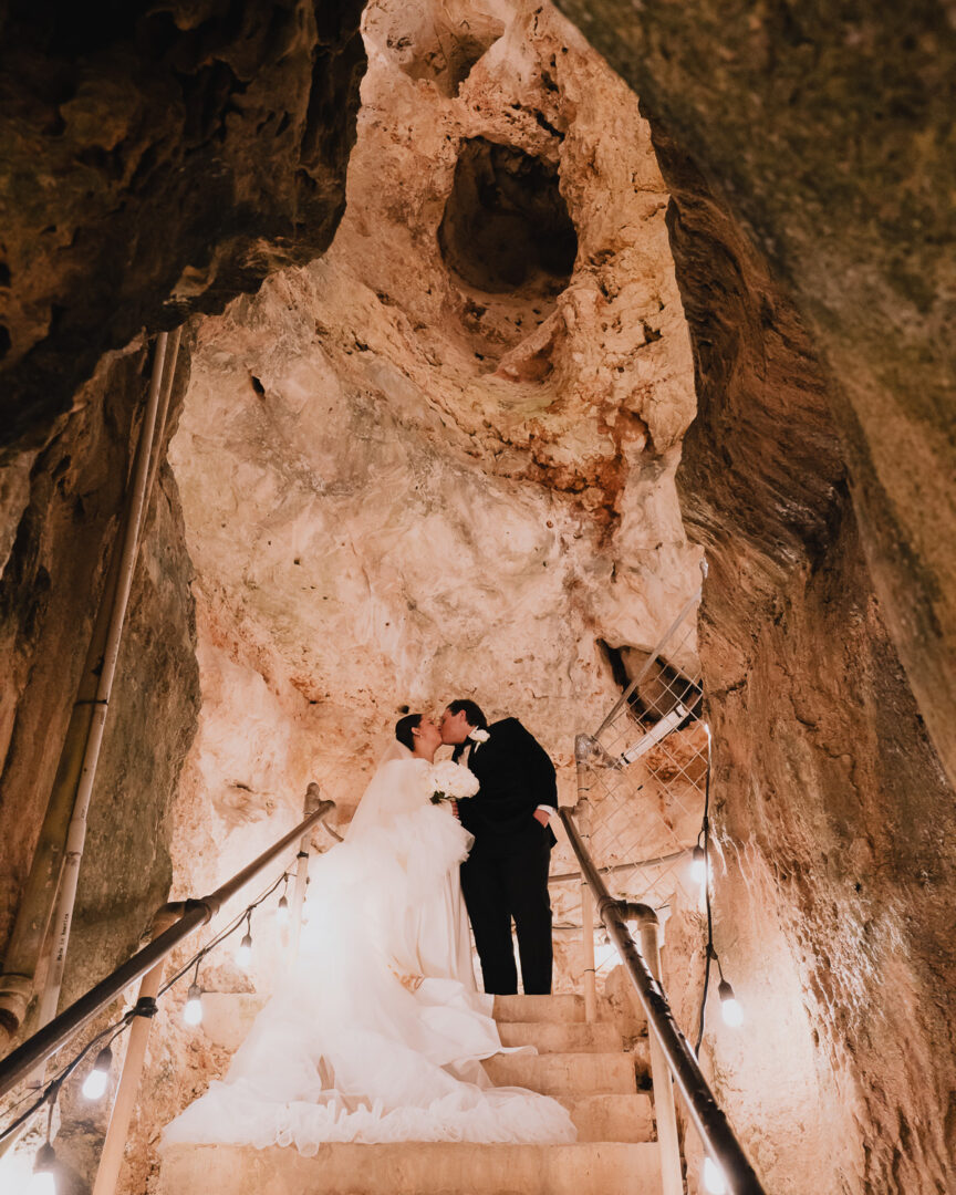 26 The Cave Without A Name Wedding Ceremony and The Spire Reception L1044976