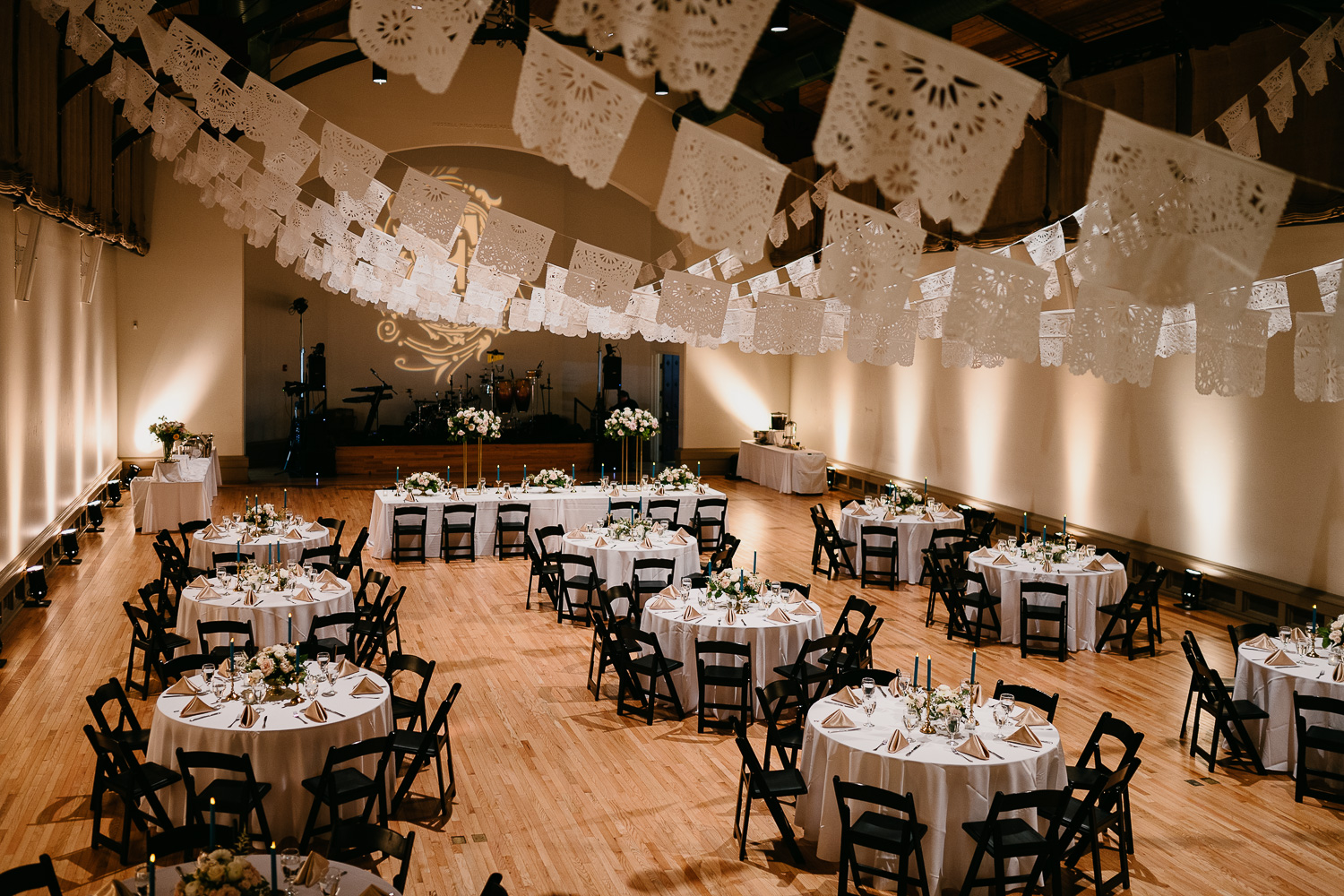 41 McNay Art Museum Wedding Sarah Donzi Philip Thomas PhotographyCM2 0937