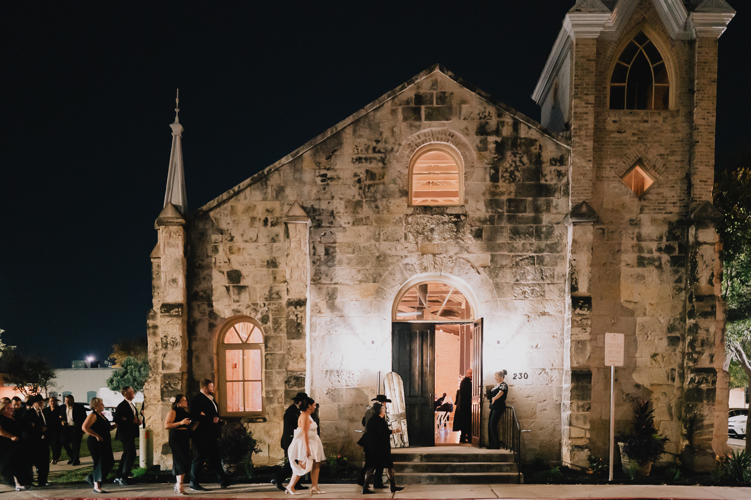 48 The Cave Without A Name Wedding Ceremony and The Spire Reception L1045447