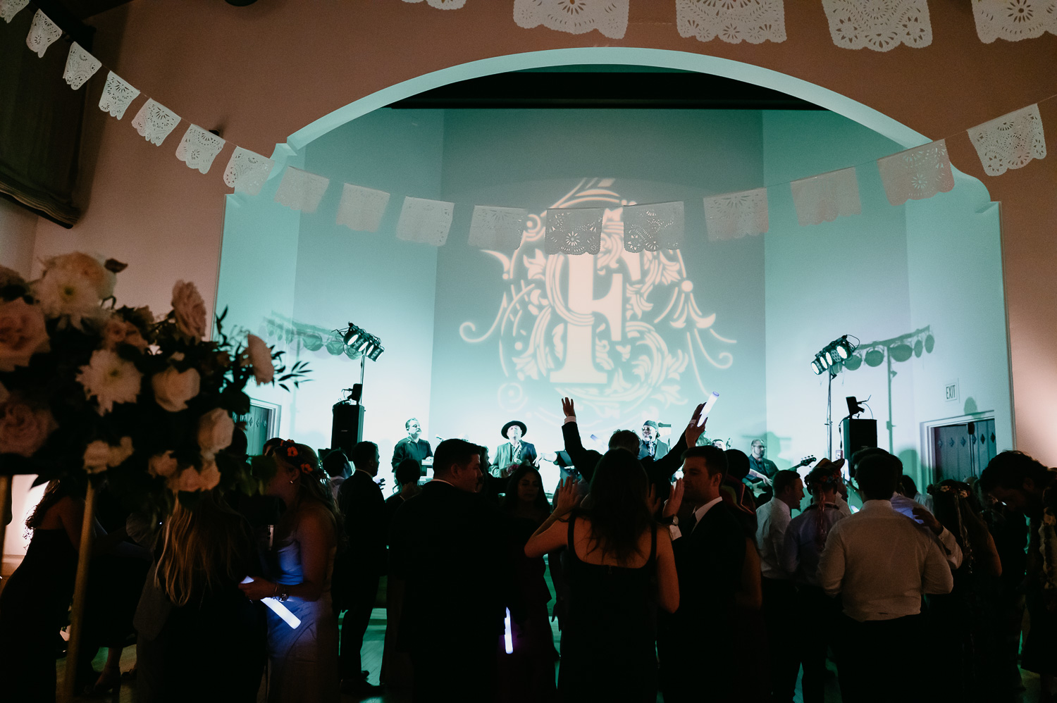 58 McNay Art Museum Wedding Sarah Donzi Philip Thomas PhotographyL1050948