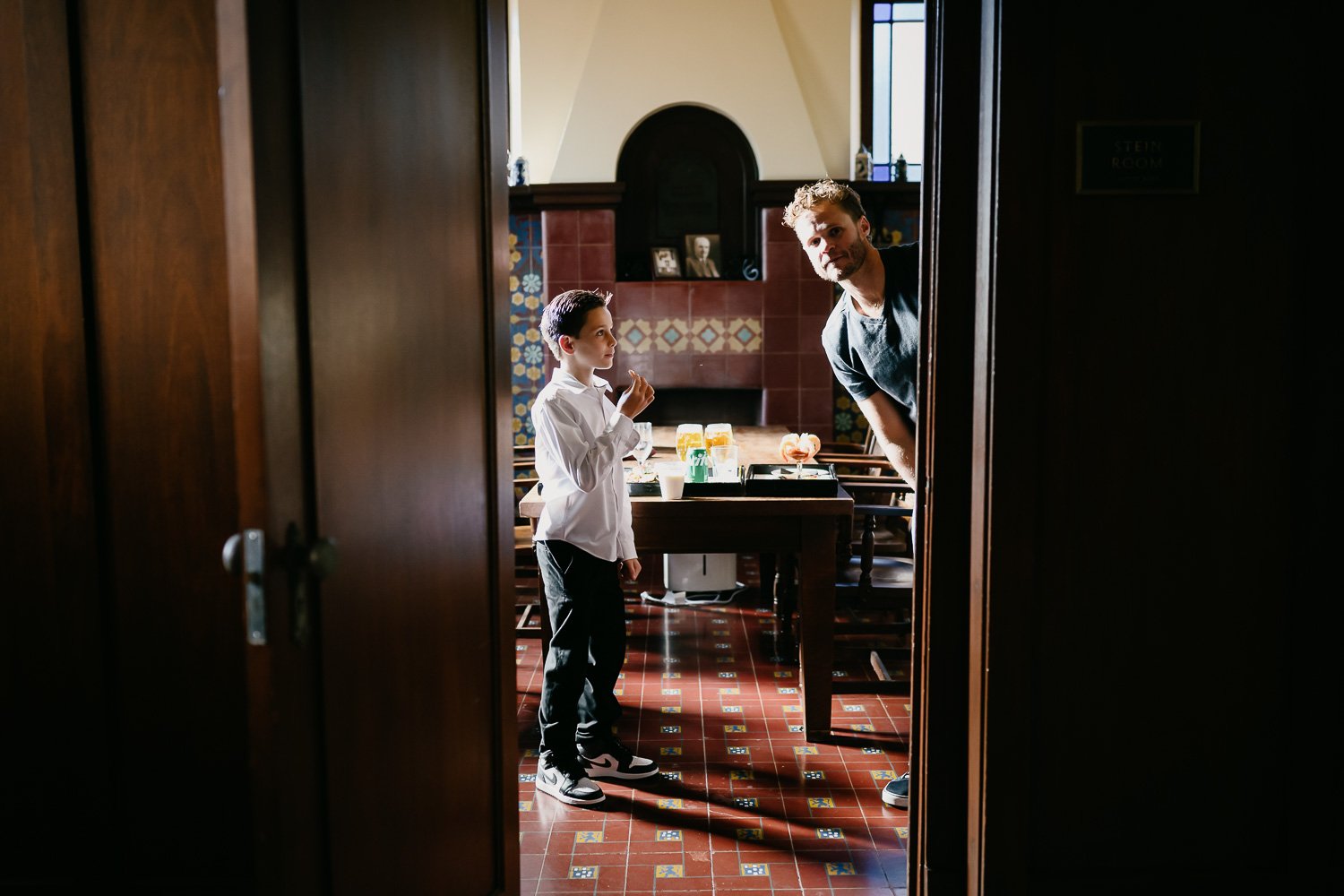 02 A beautiful winter wedding at San Antonio's Iconic Hotel Emma Philip Thomas PhotographyCM1 4043